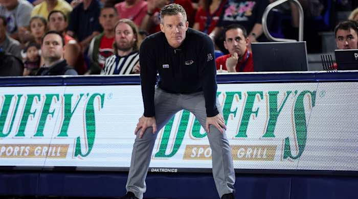Florida Atlantic Owls coach Dusty May looks on from the sideline against the North Texas Mean Green during the first half at Eleanor R. Baldwin Arena in Boca Raton, Fla., on Jan. 28, 2024.